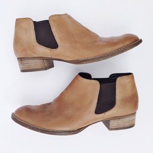 Paul Green Caramel Chelsea Leather Ankle Boots